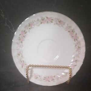 4 Pc Charming Pink Floral Dinnerware Saucer
